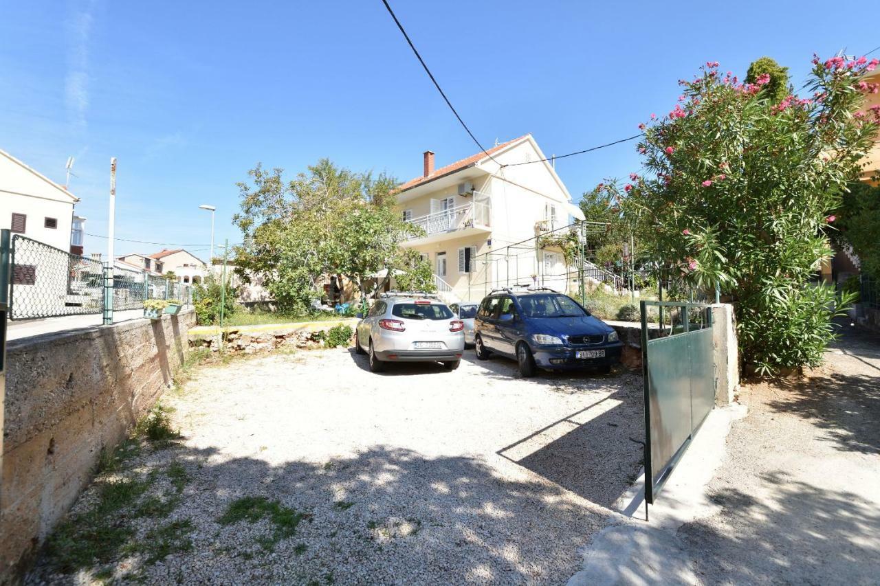 Apartments Dragica Primošten Exterior foto