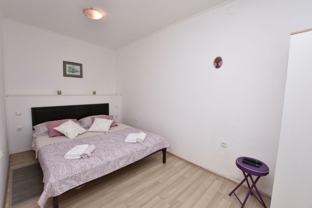 Apartments Dragica Primošten Exterior foto
